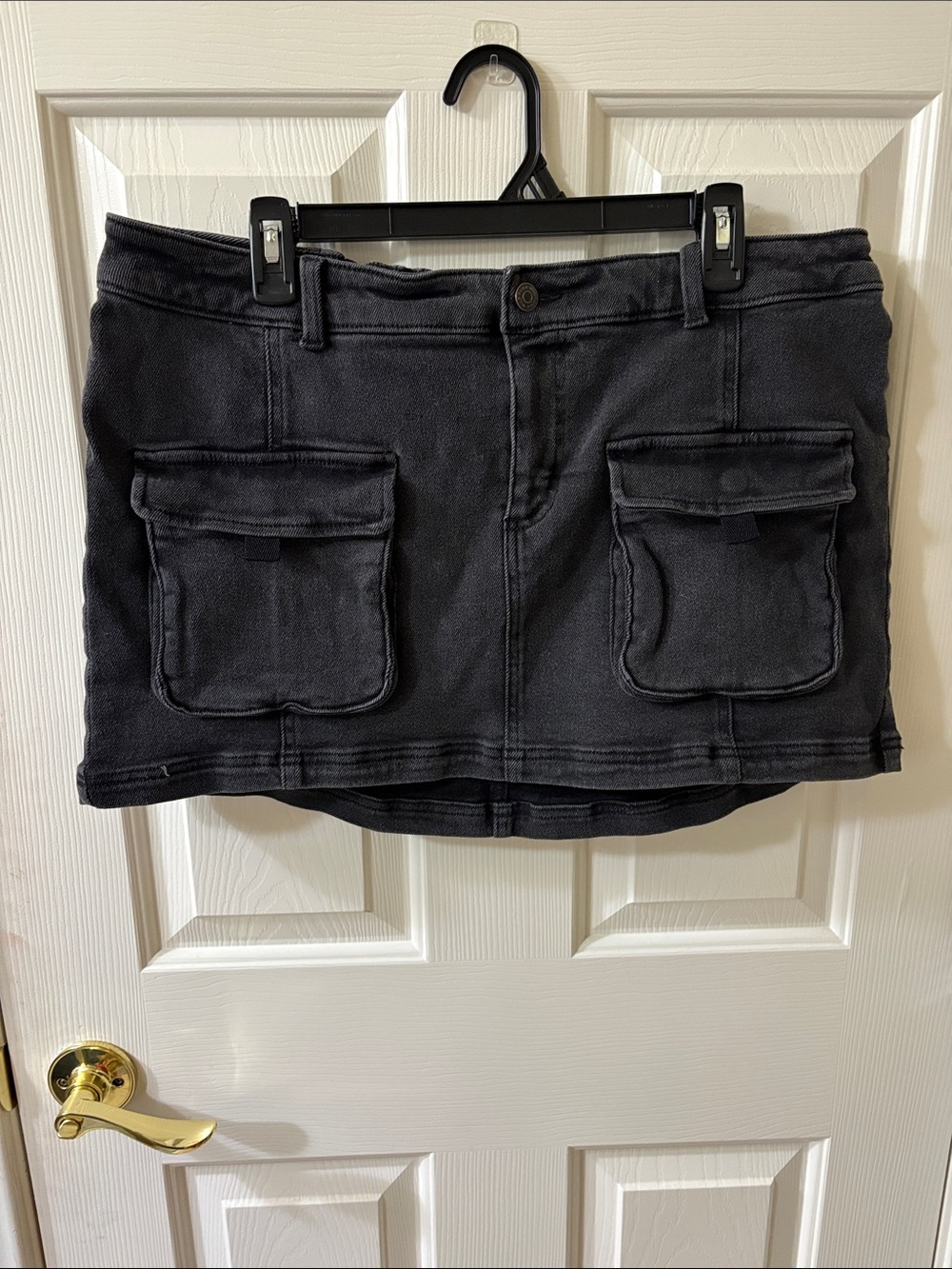Women's Black Cargo Pocket Mini Skirt
